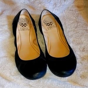 Vince Camuto black leather ballet flats